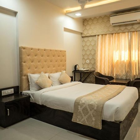 Hotel Dhavalgiri Thane Extérieur photo