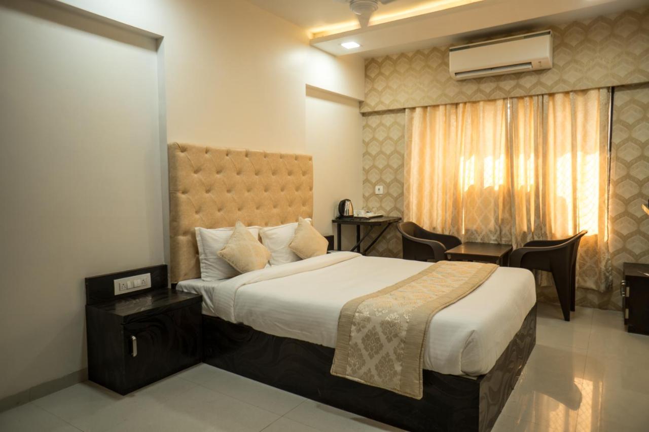 Hotel Dhavalgiri Thane Extérieur photo