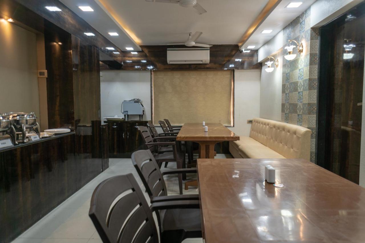 Hotel Dhavalgiri Thane Extérieur photo
